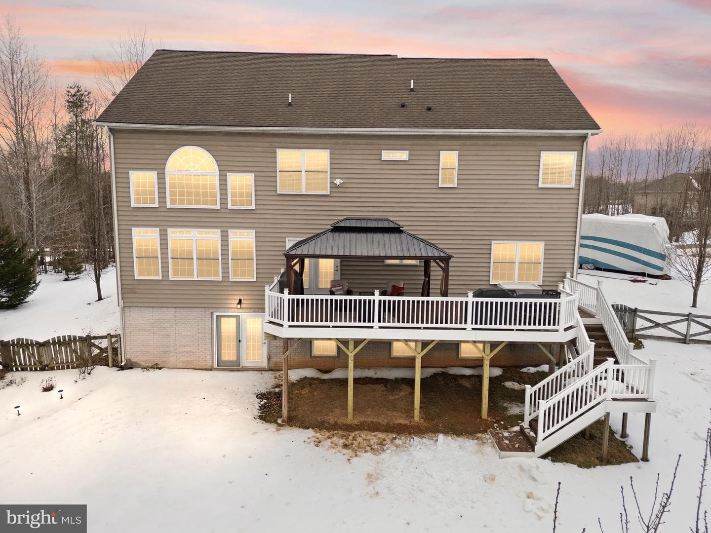 75 Regal Lane photo 5