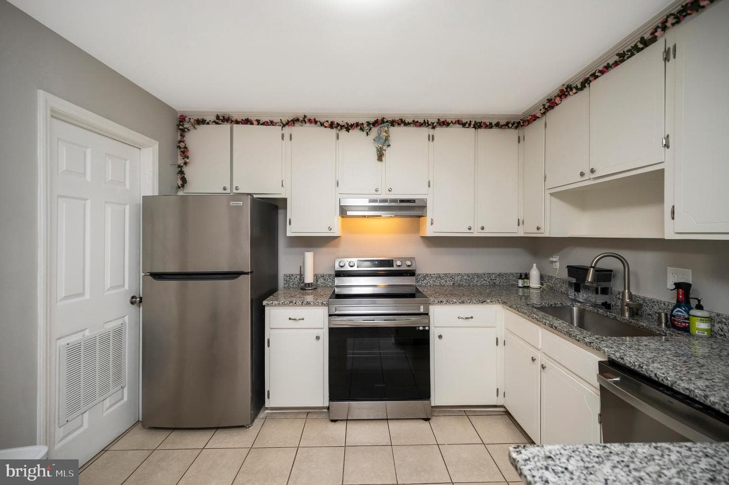 1609 Meadow Drive photo 13