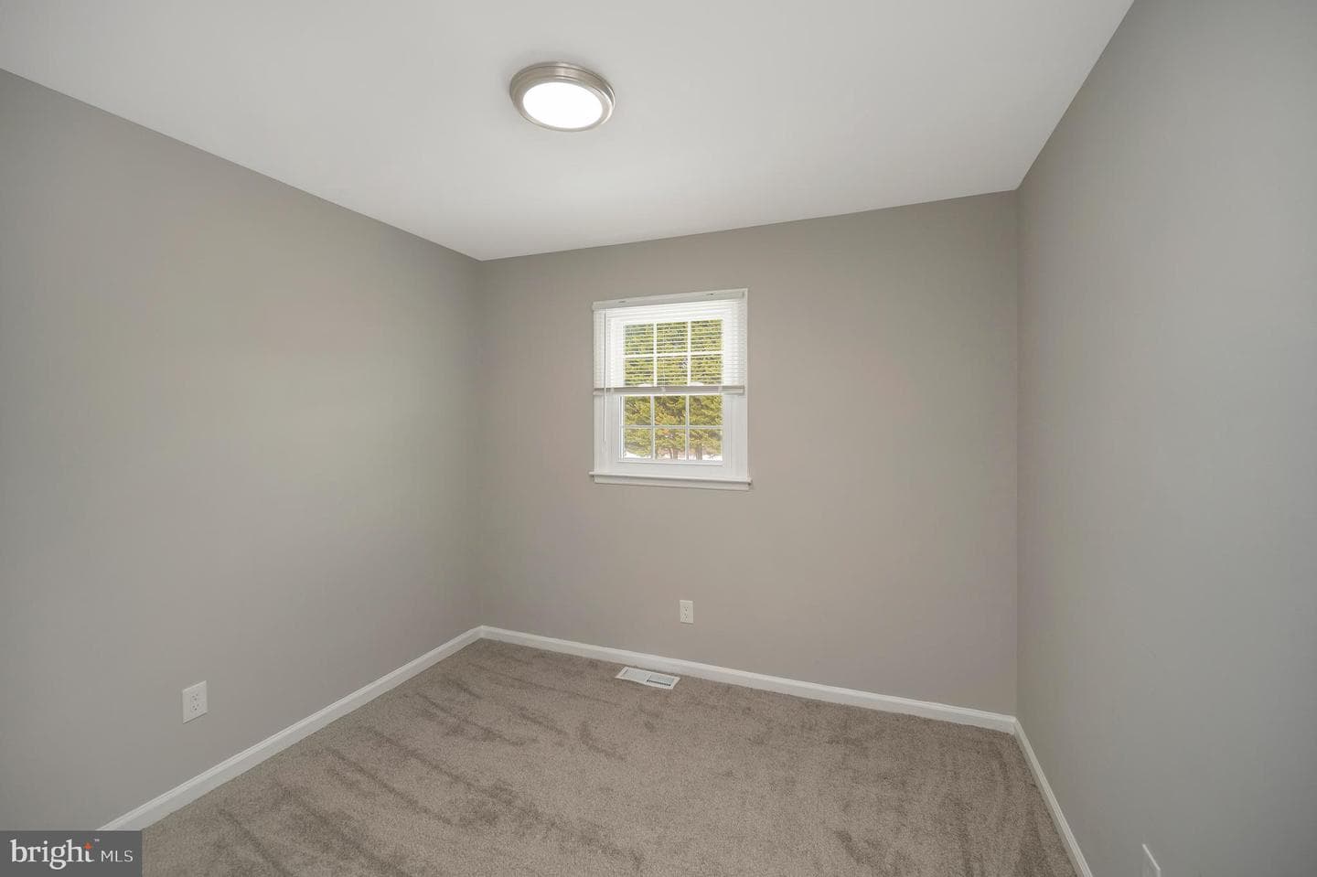 1609 Meadow Drive photo 30