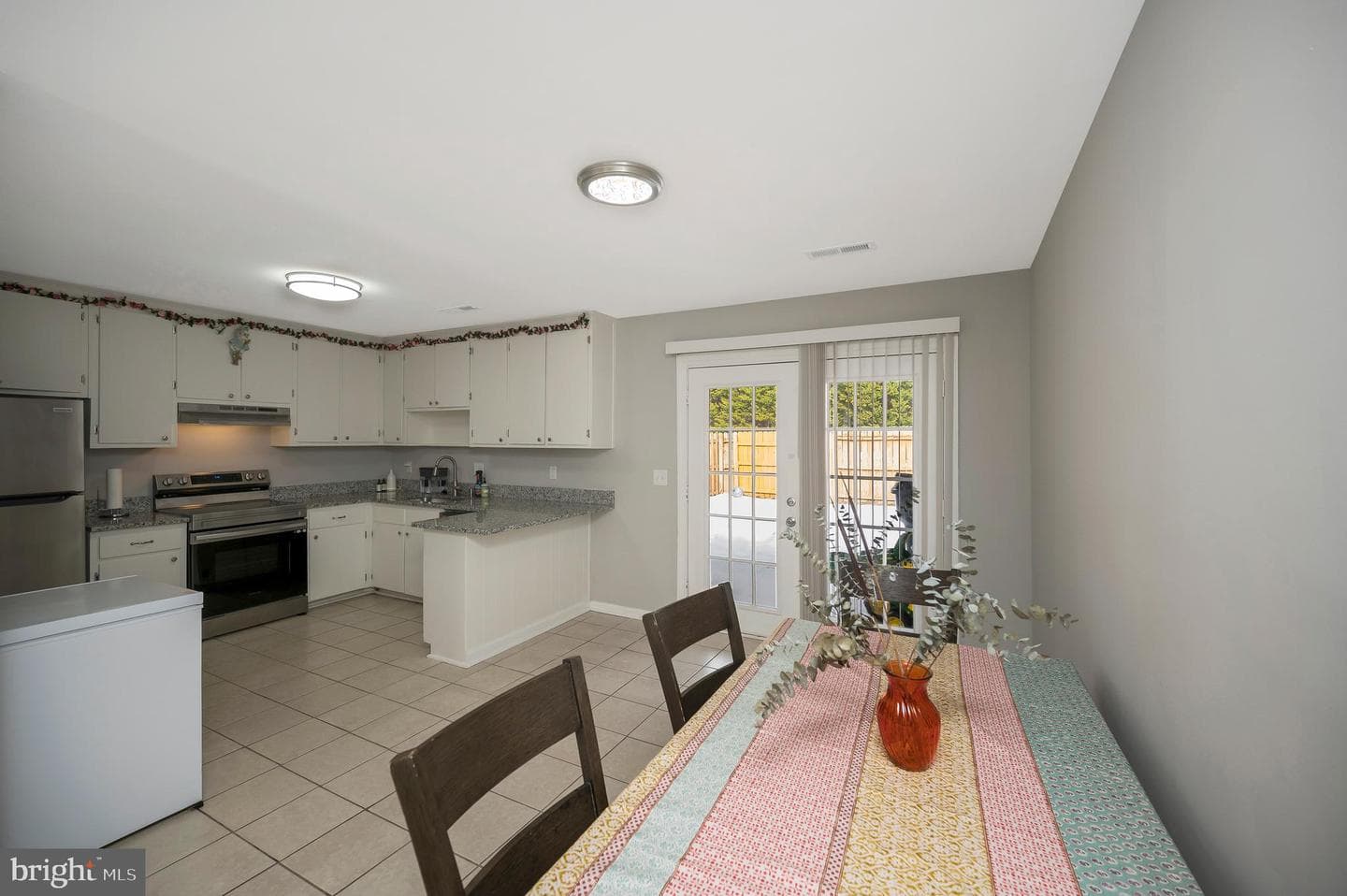 1609 Meadow Drive photo 9