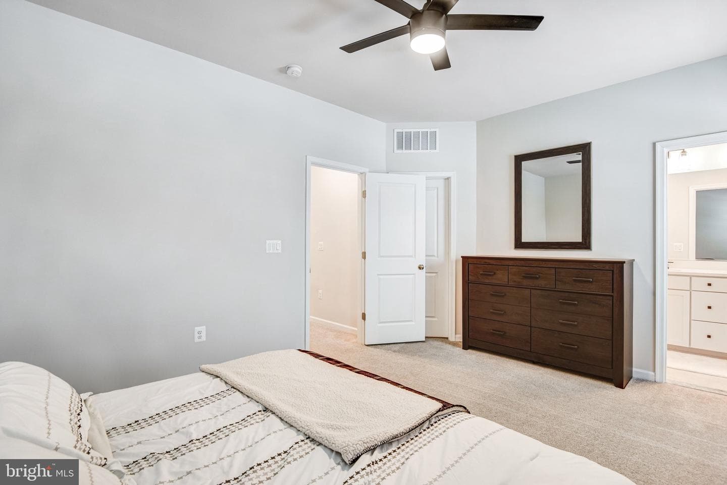152 Whitson Woods Place photo 12