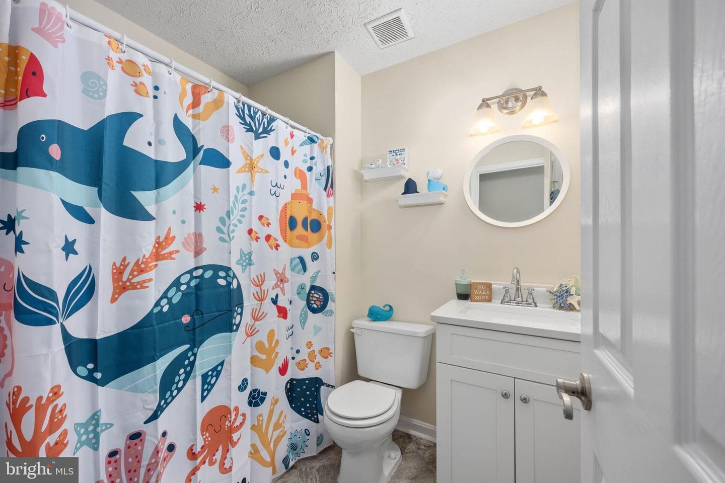 207 Healy Court photo 17