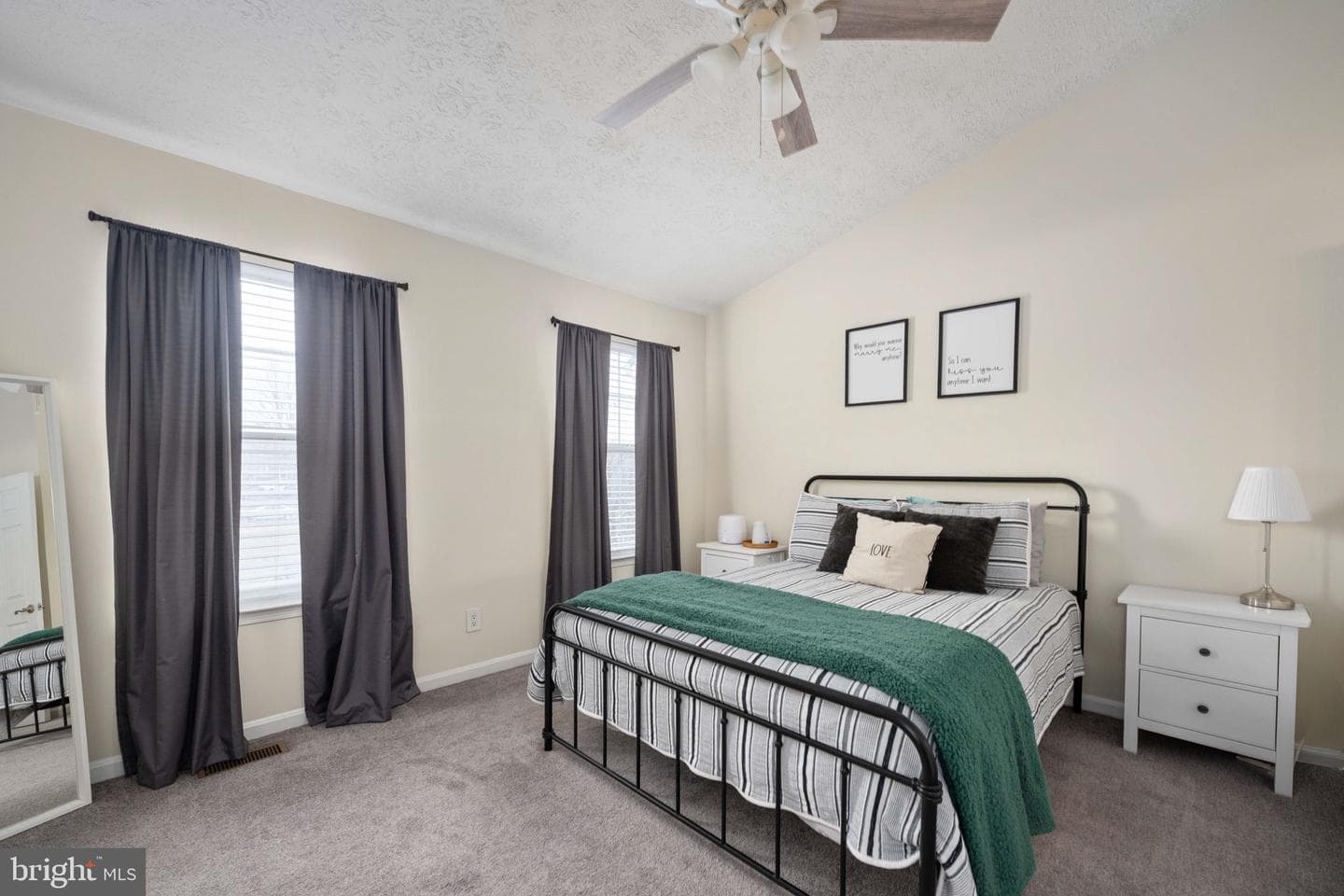 207 Healy Court photo 20
