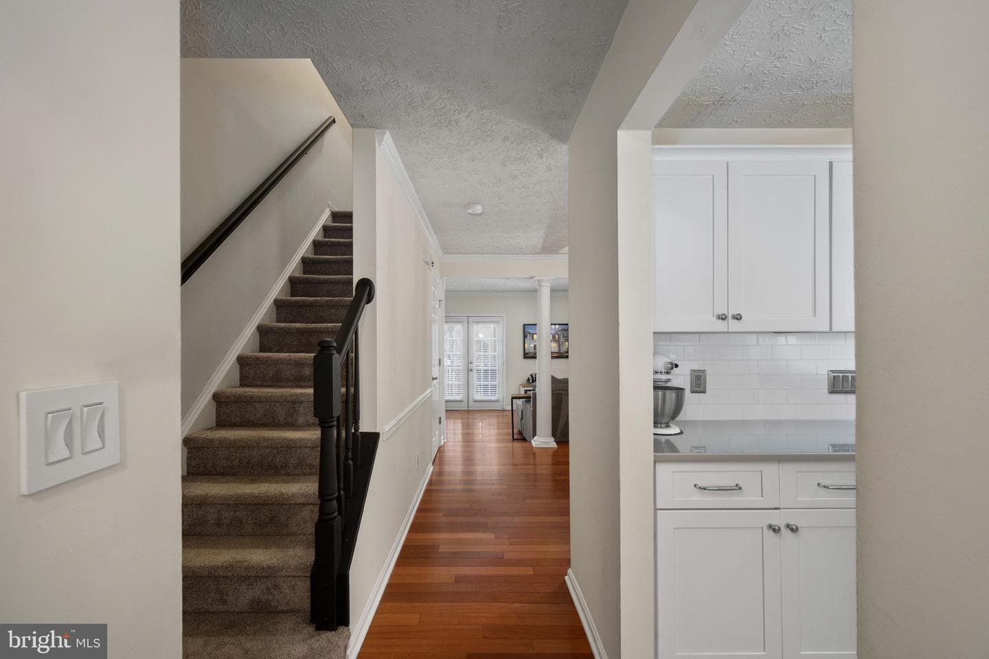 207 Healy Court photo 3