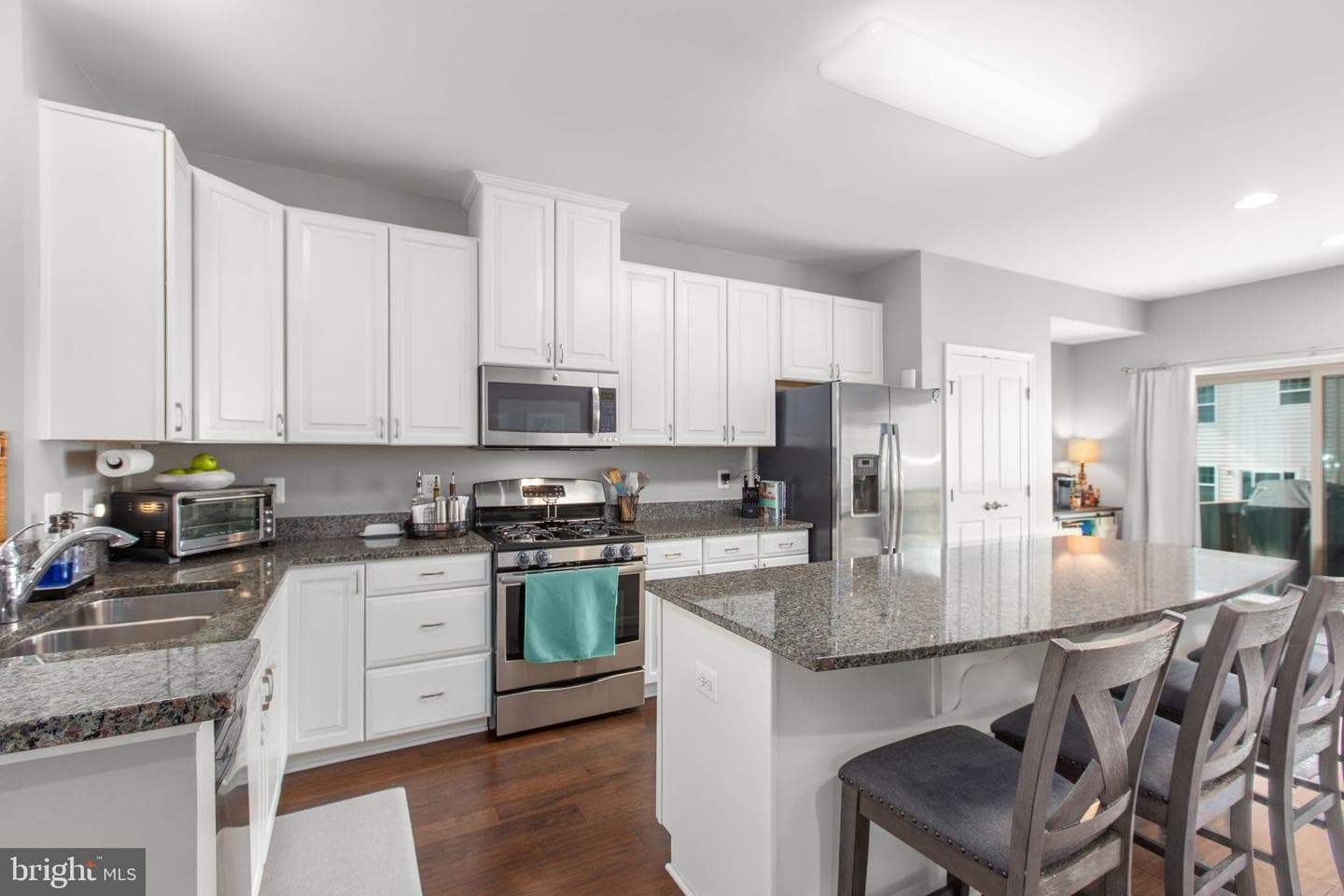 201 Brenton Road photo 2