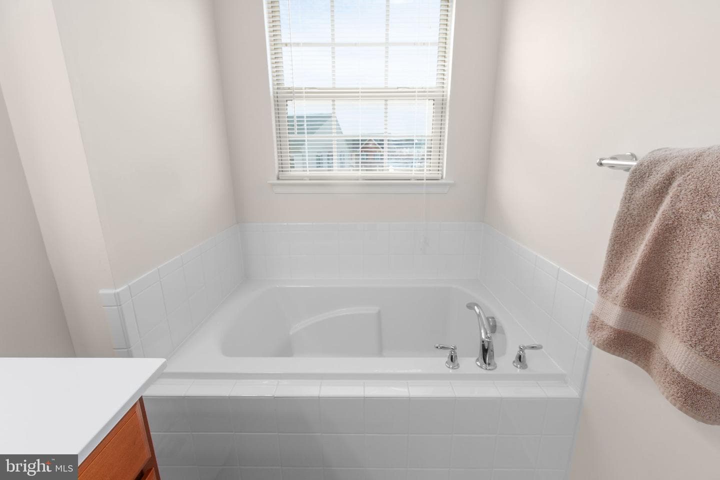 201 Brenton Road photo 37