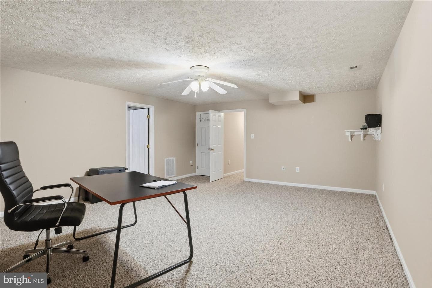 44 Catherine Lane photo 29
