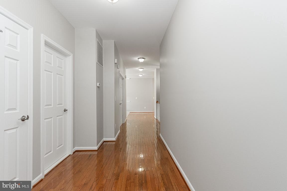 16 Dabney Court photo 2