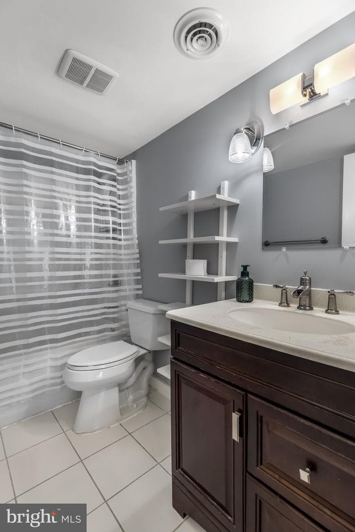 108 Columbus Cove photo 18
