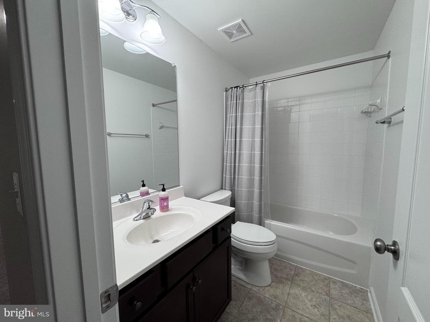 108 Brooke Point Court photo 39