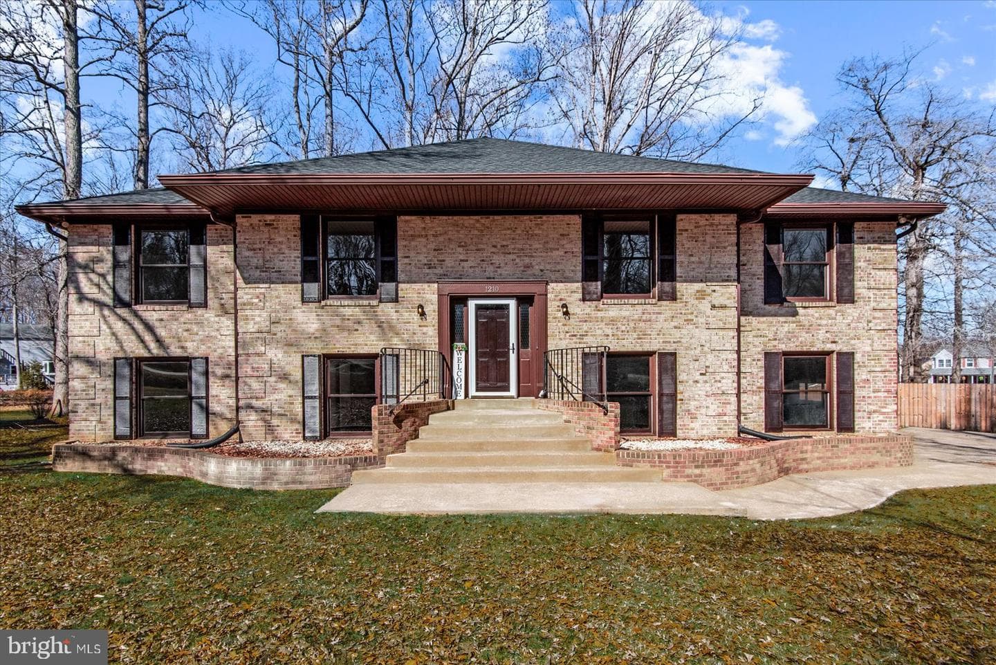 1210 Richmond Drive photo 2