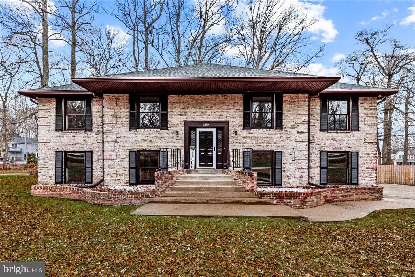 1210 Richmond Drive photo 4