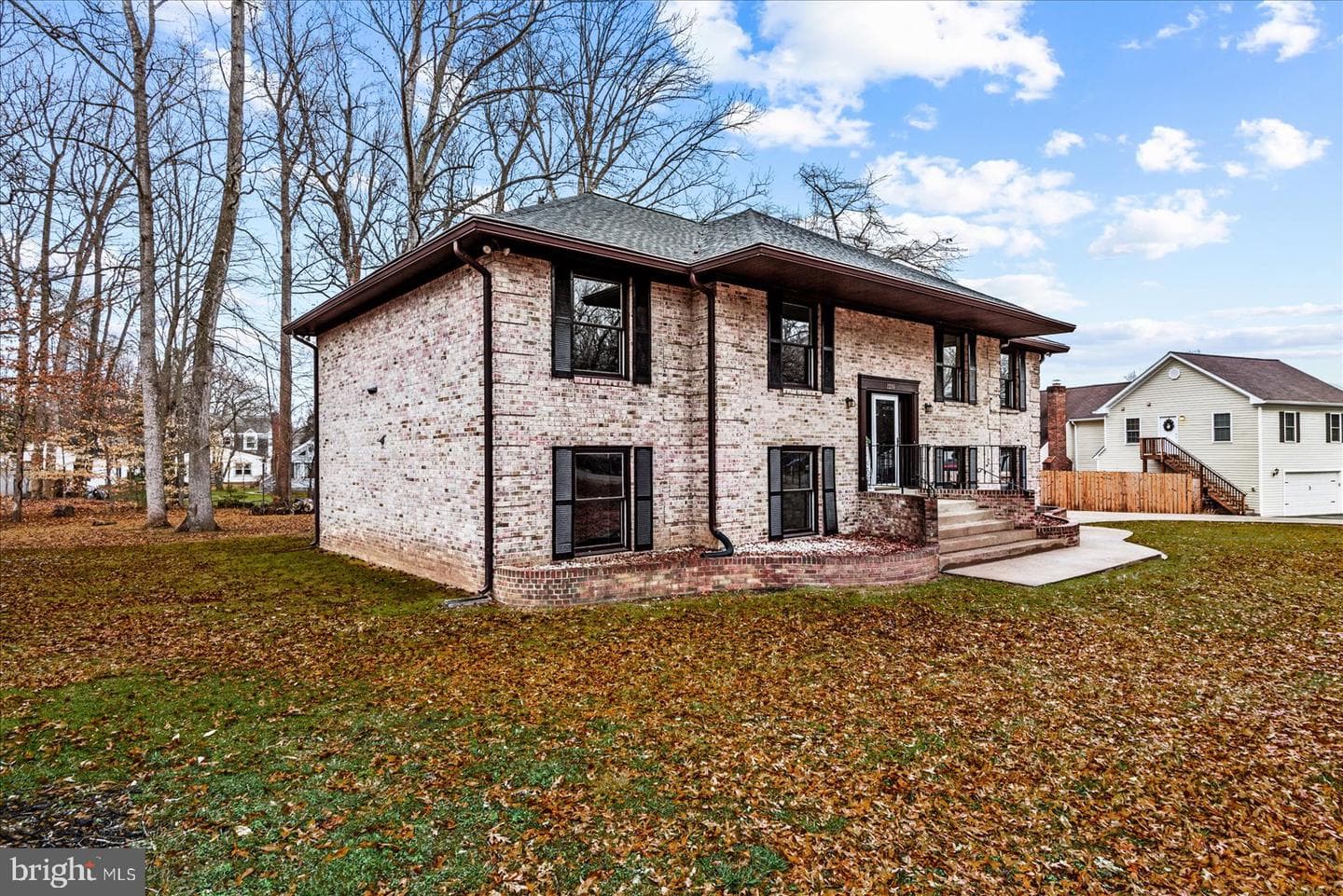 1210 Richmond Drive photo 5