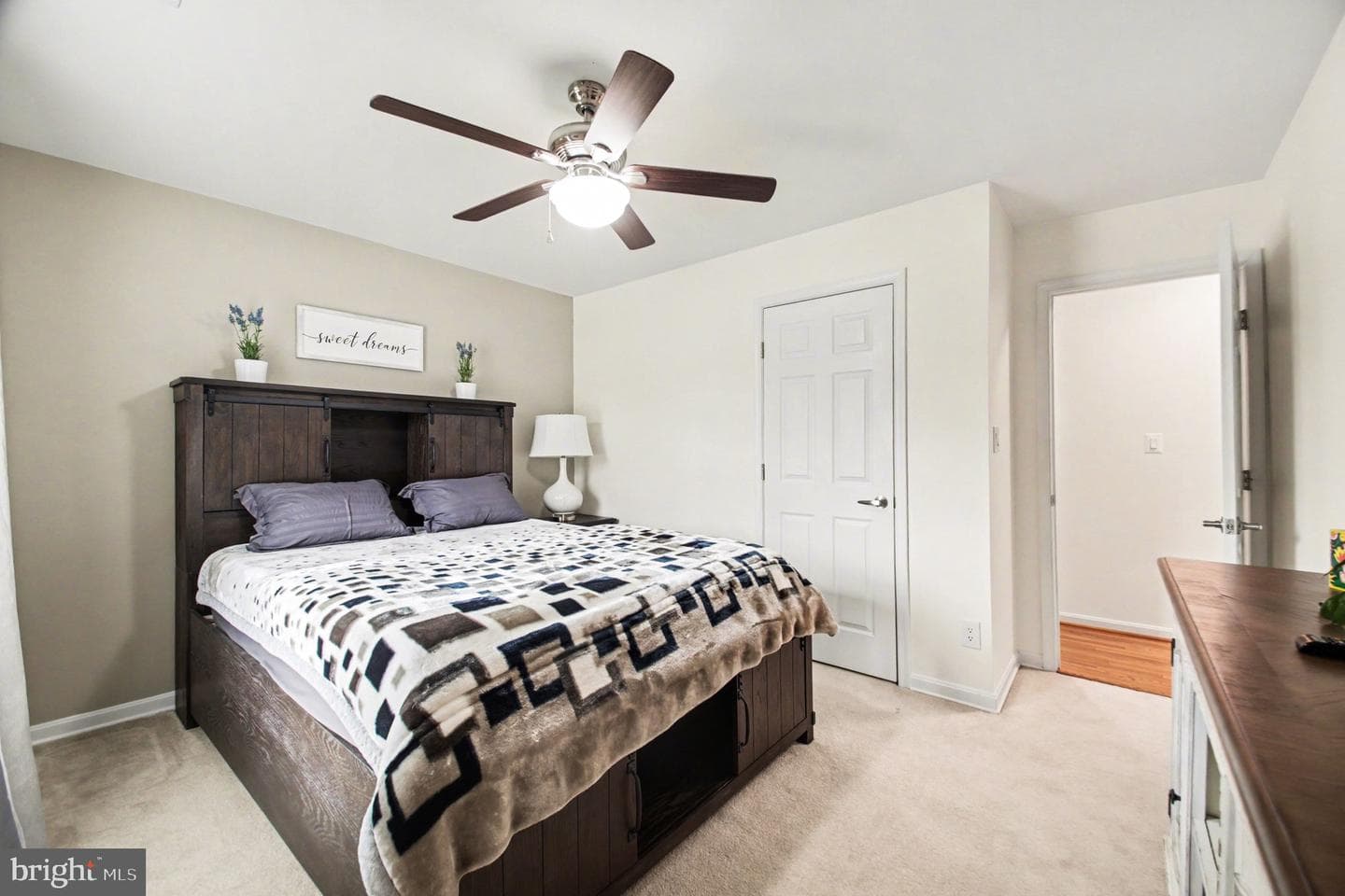 24 Woods Edge Court photo 14