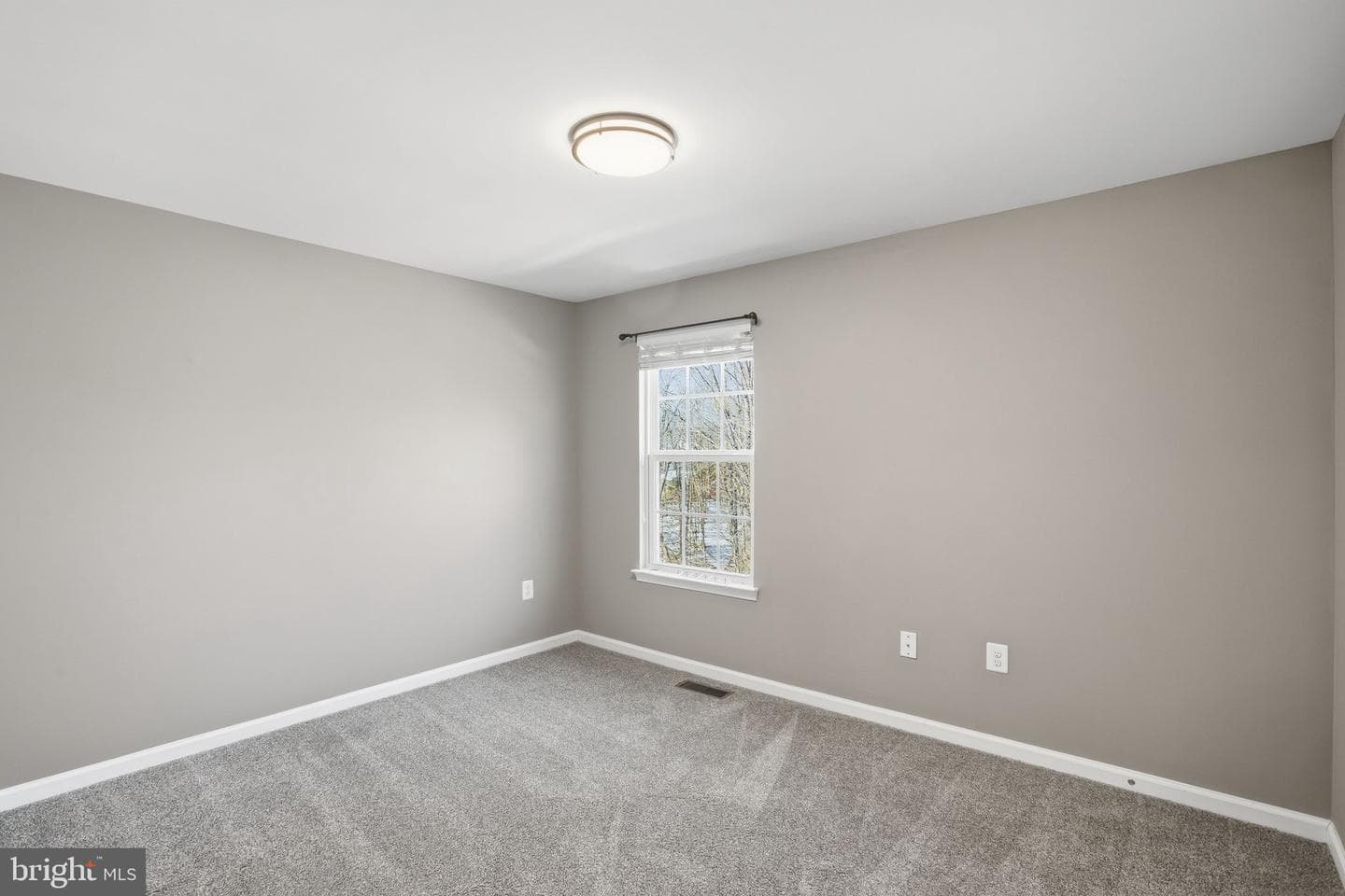 38 Taylors Hill Way photo 20