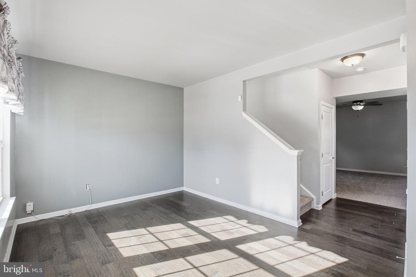 38 Taylors Hill Way photo 3