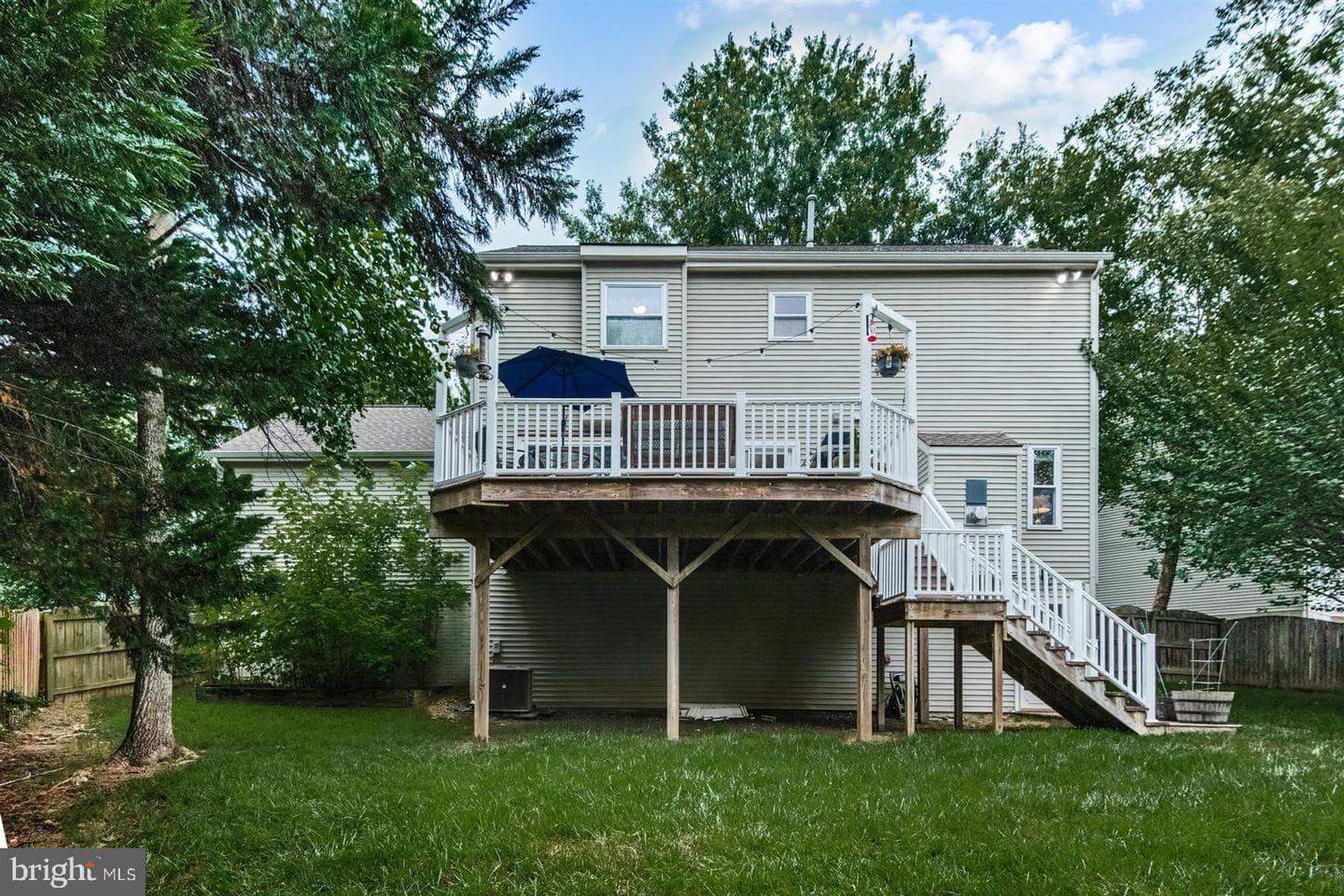 14 Baron Court photo 46