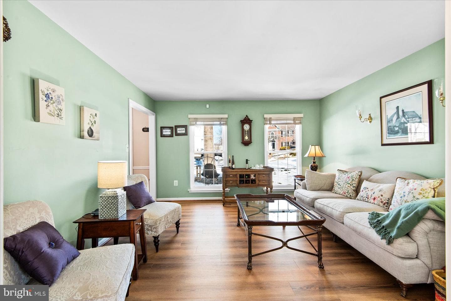 14 Baron Court photo 8