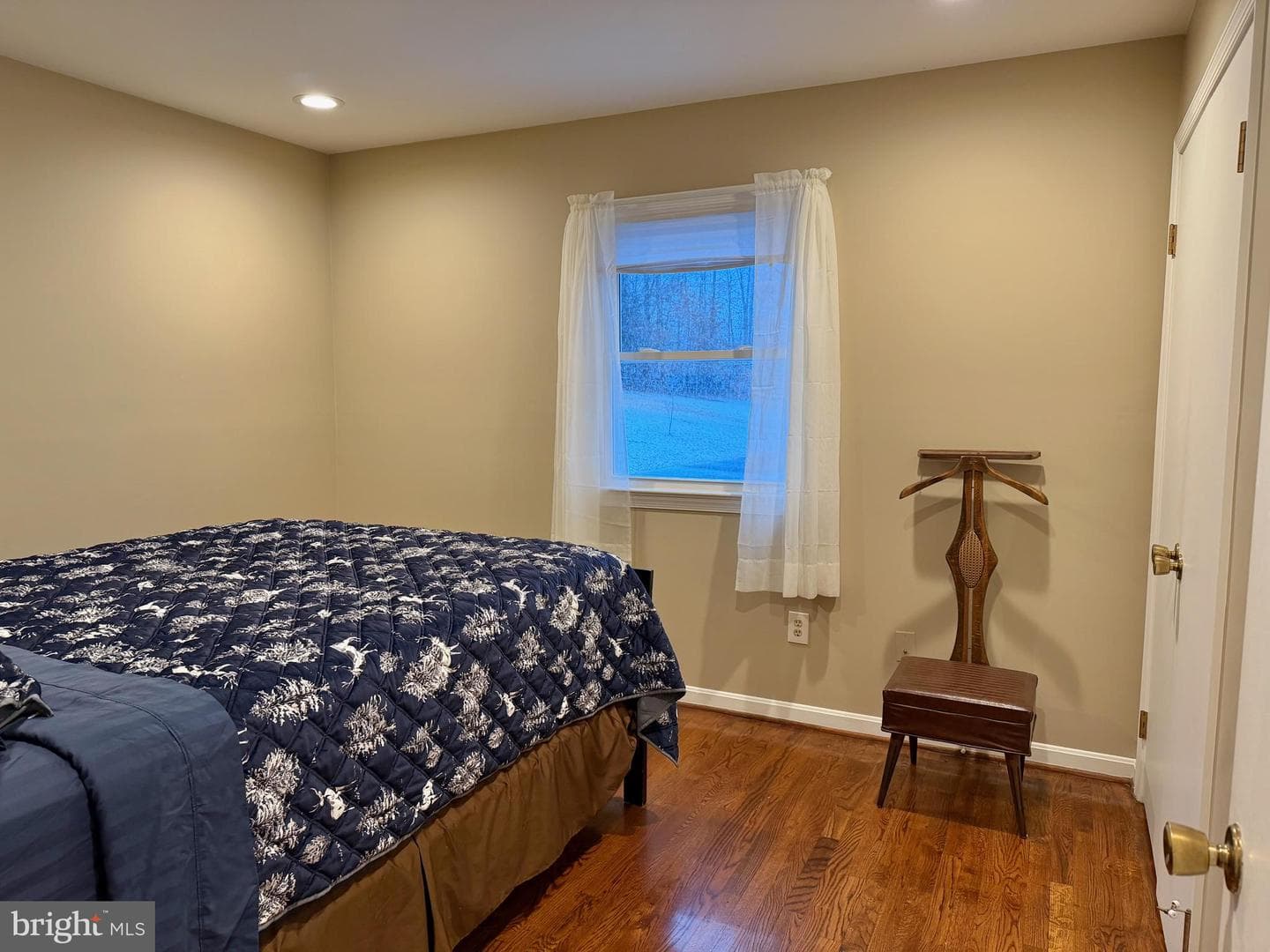 128 Courthouse Road photo 25