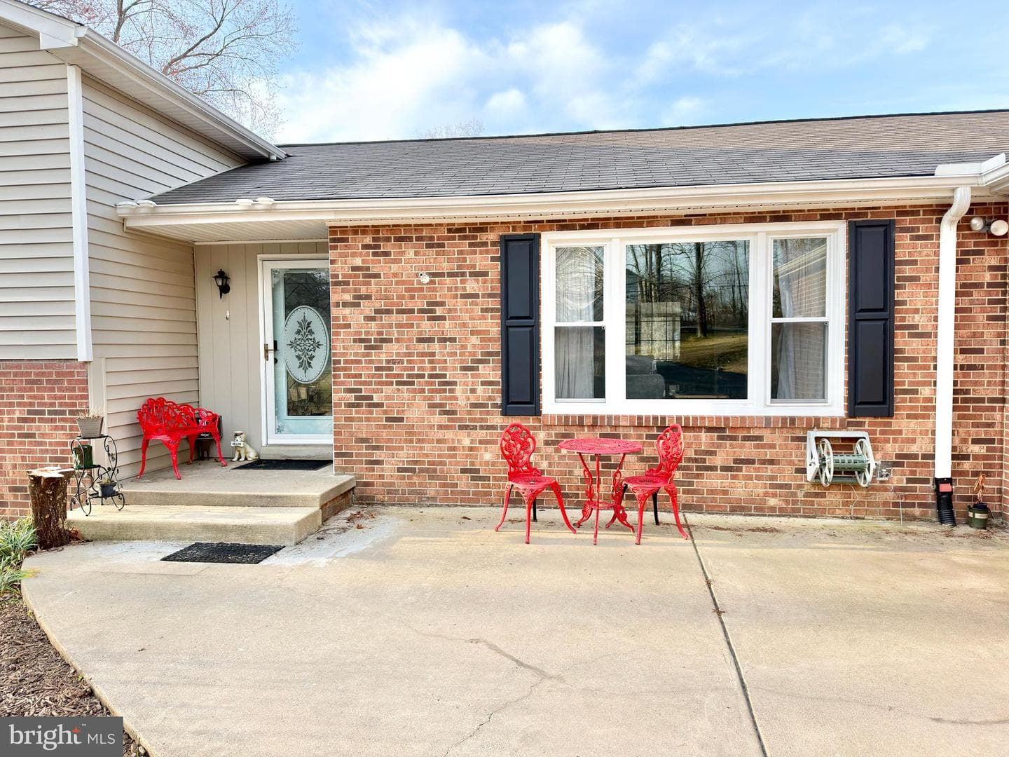 128 Courthouse Road photo 6
