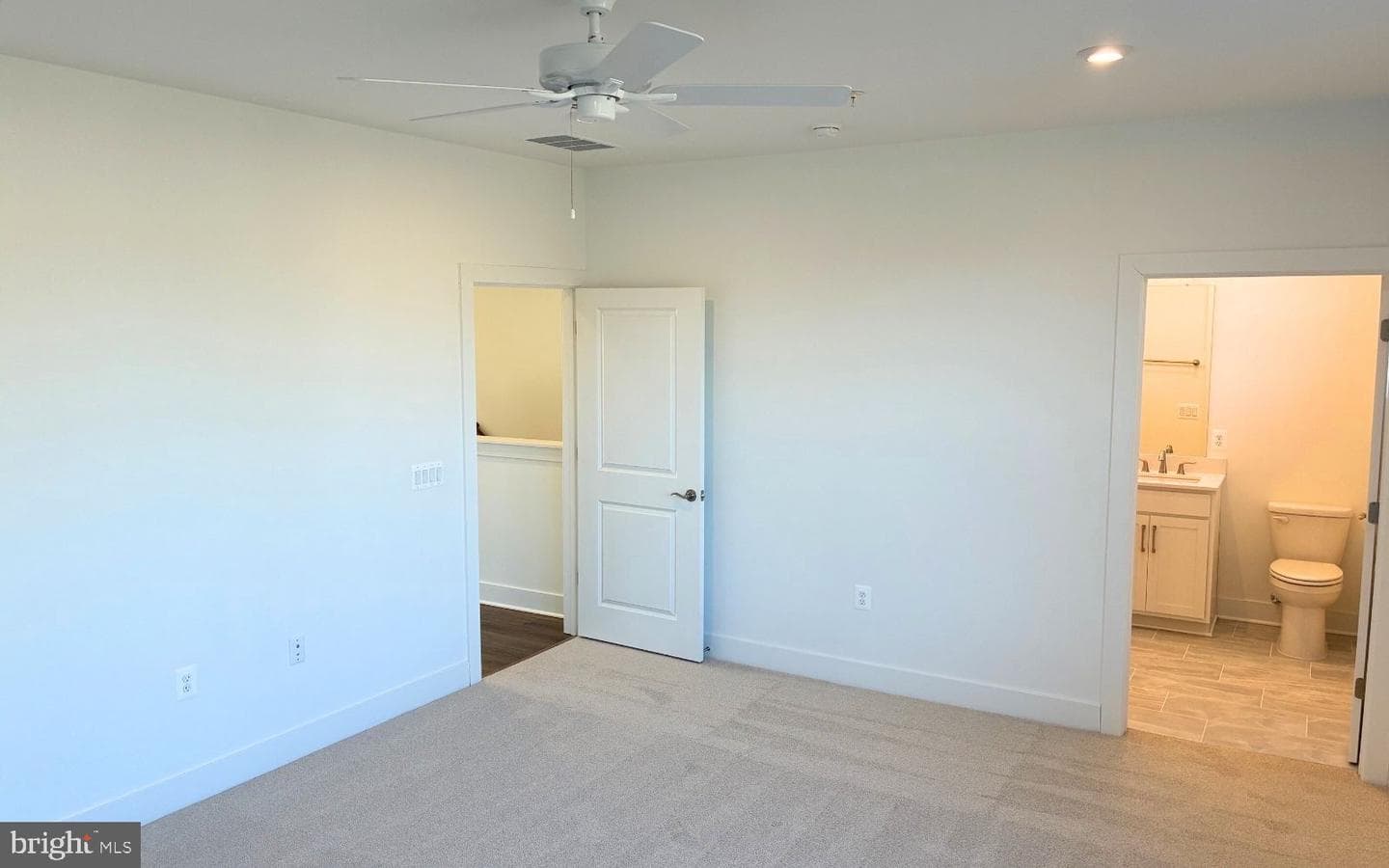 244 Violet Way #2 photo 9
