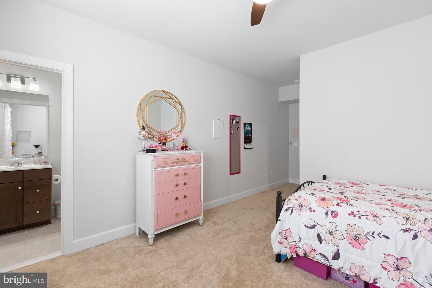 512 Crab Apple Drive photo 20