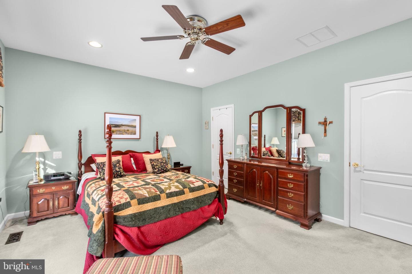 4 Covington Drive photo 19