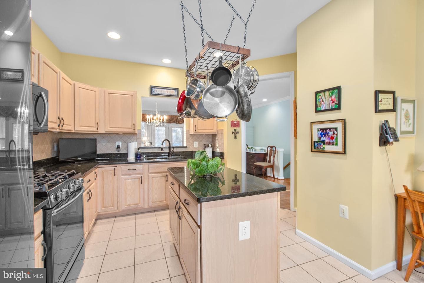 4 Covington Drive photo 3