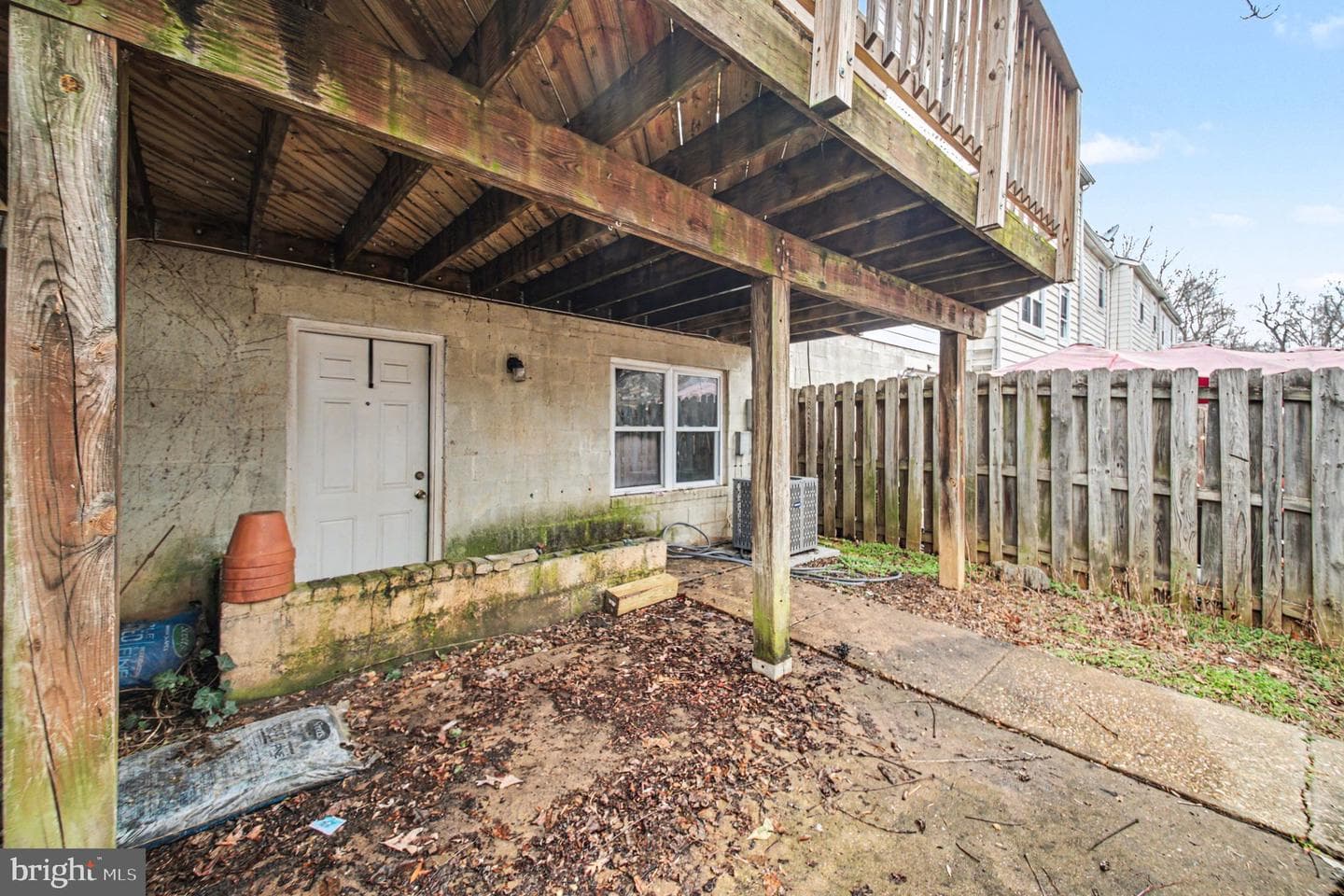 1106 Thomas Jefferson Place photo 28