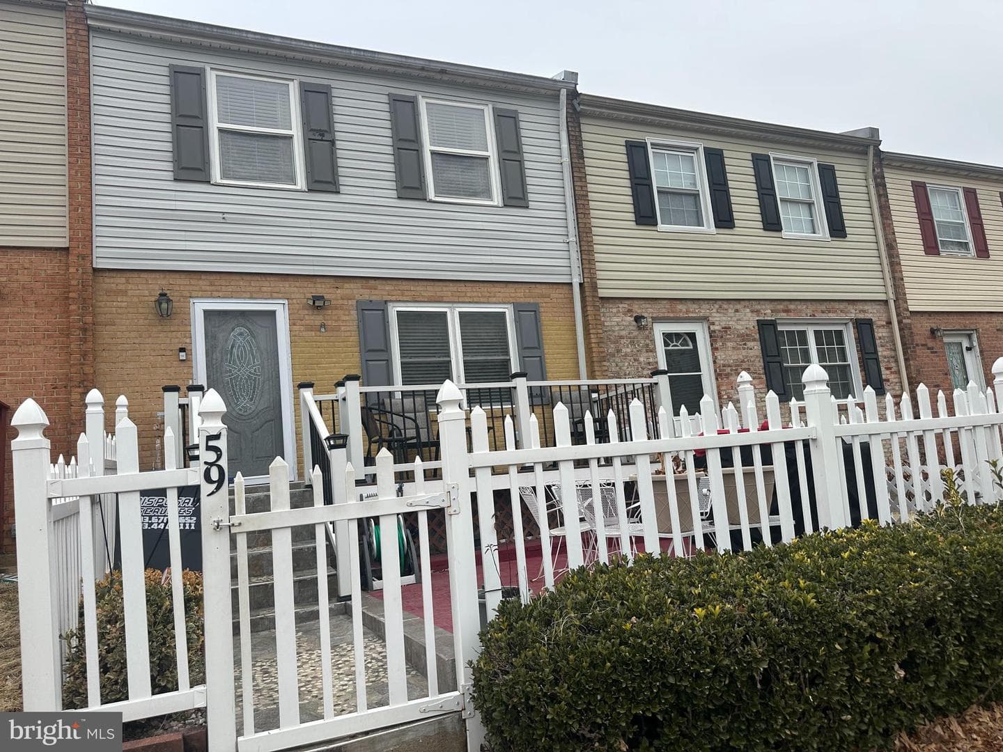 59 Bristol Court photo 2