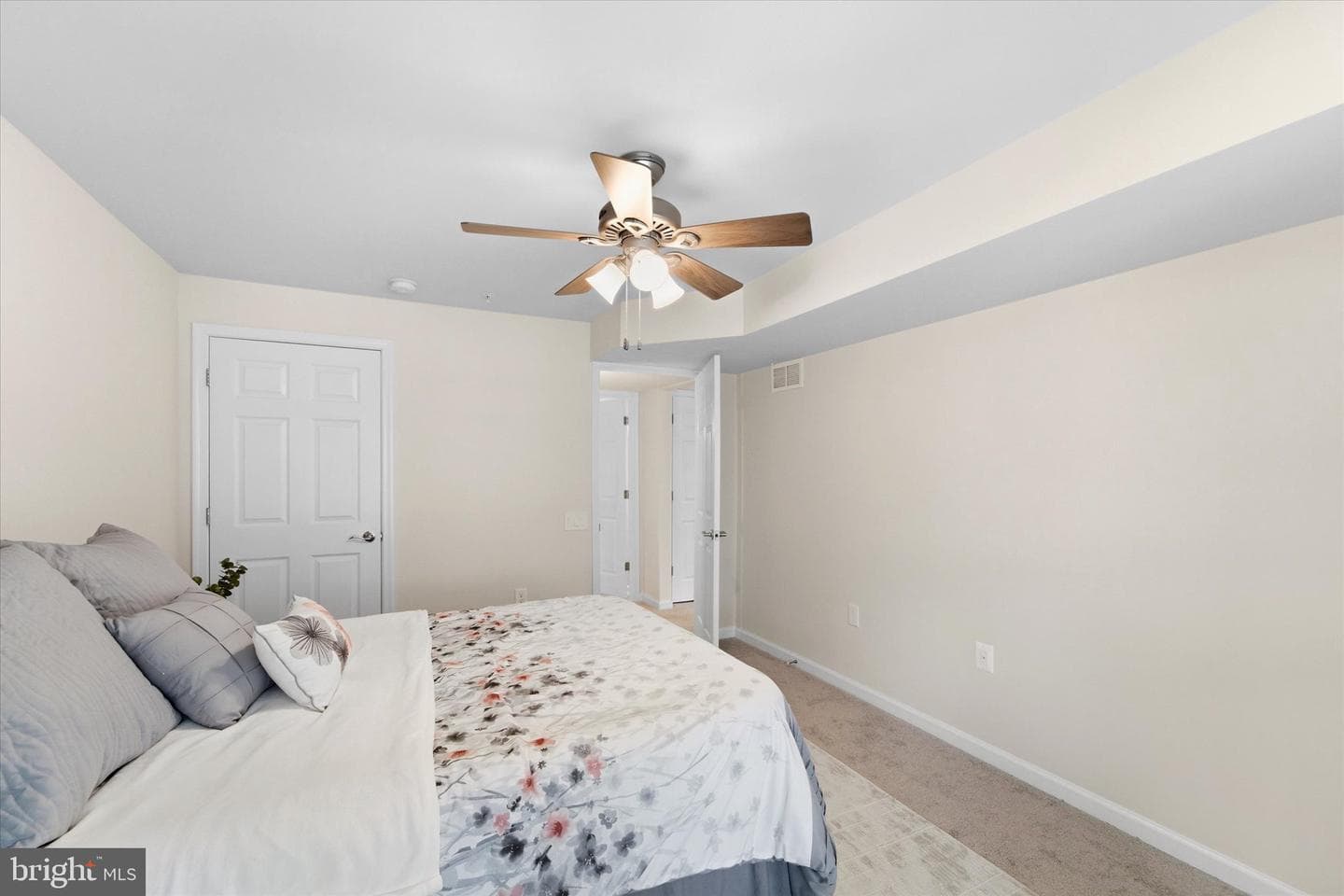 5904 Presk Drive photo 32