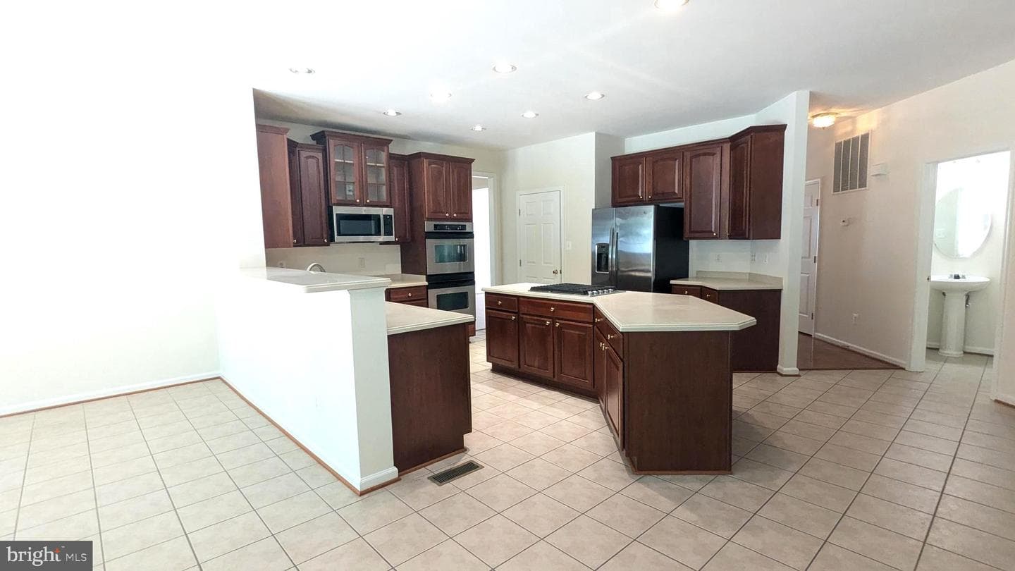 24 Nugent Drive photo 14