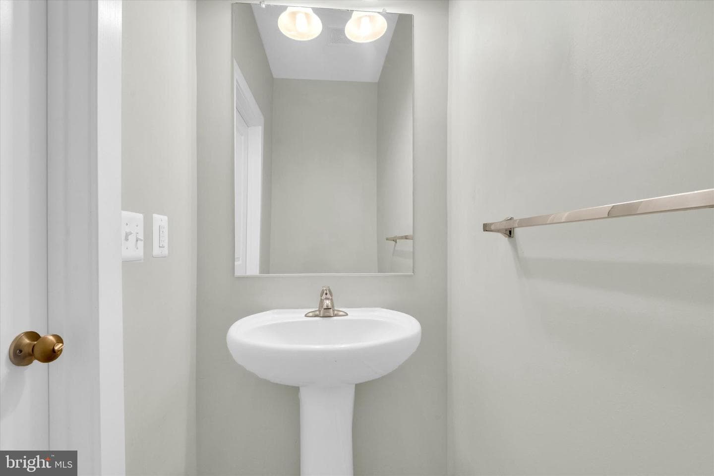 105 Nestors Place #503 photo 27