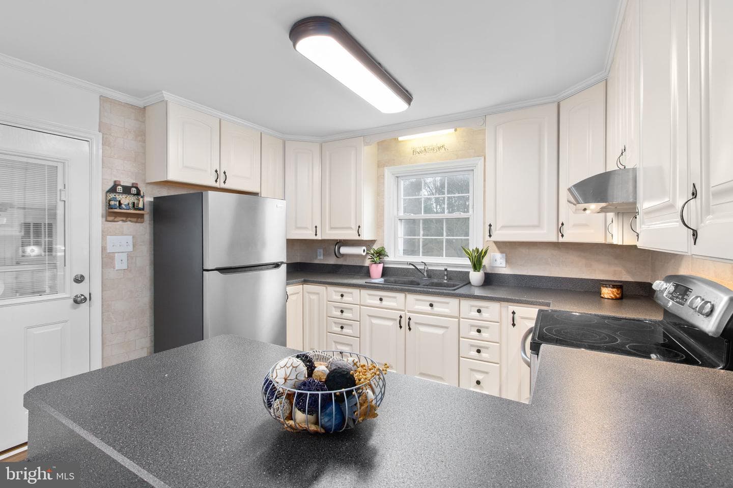 59 Mccarty Road photo 9