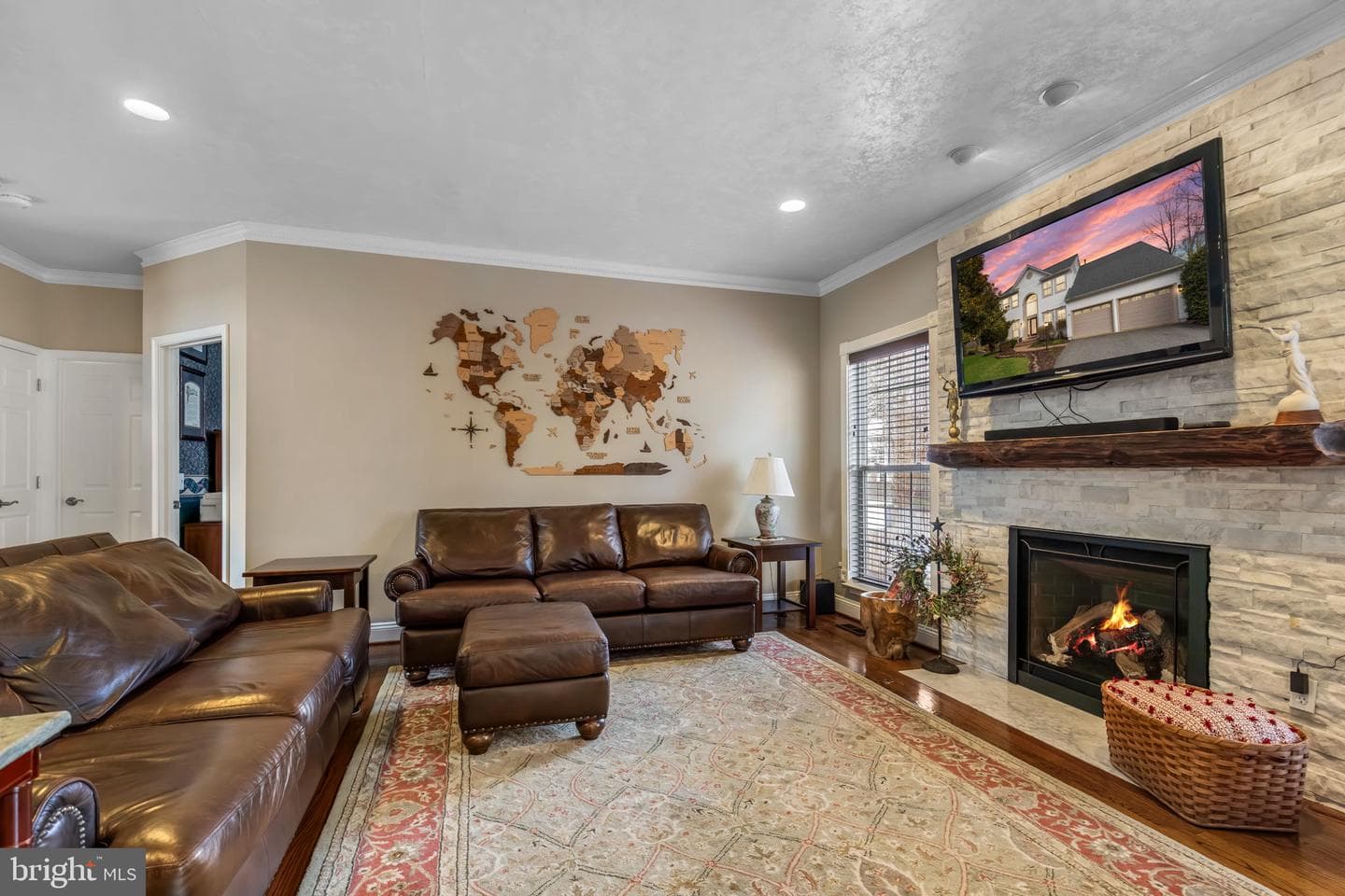 12 Warwick Way photo 12