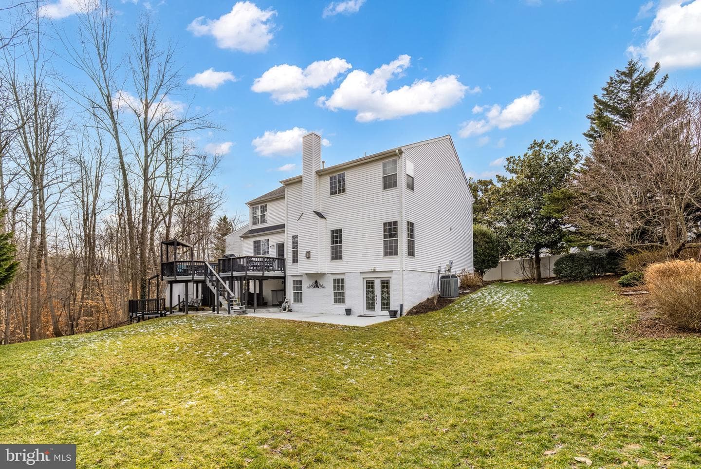 12 Warwick Way photo 44