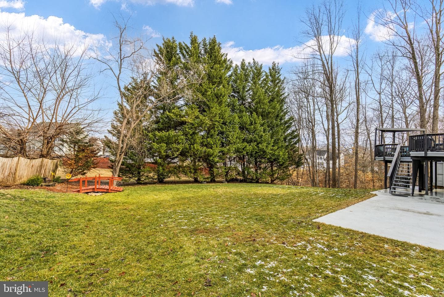 12 Warwick Way photo 45