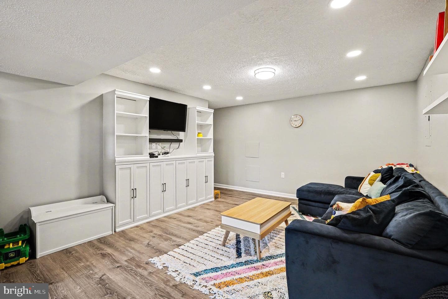 1 Crosswood Place photo 17