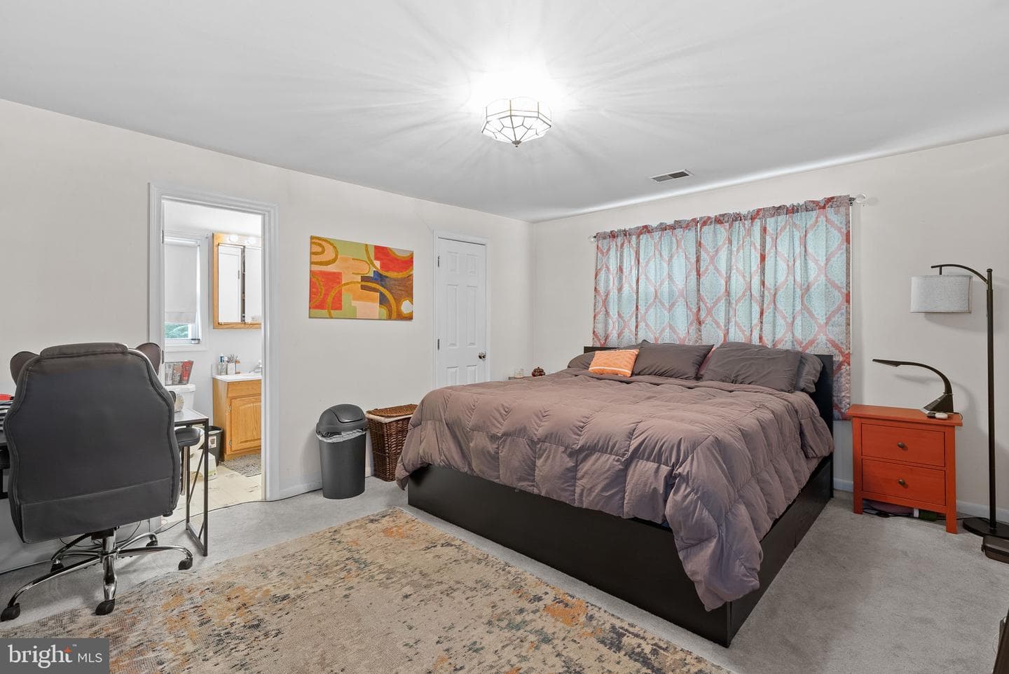 804 Telegraph Road photo 28
