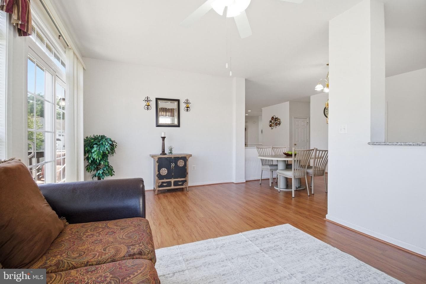 14 Saint Richards Court photo 11