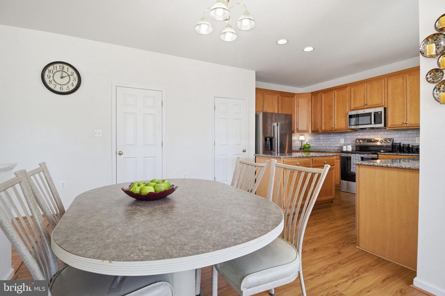 14 Saint Richards Court photo 14