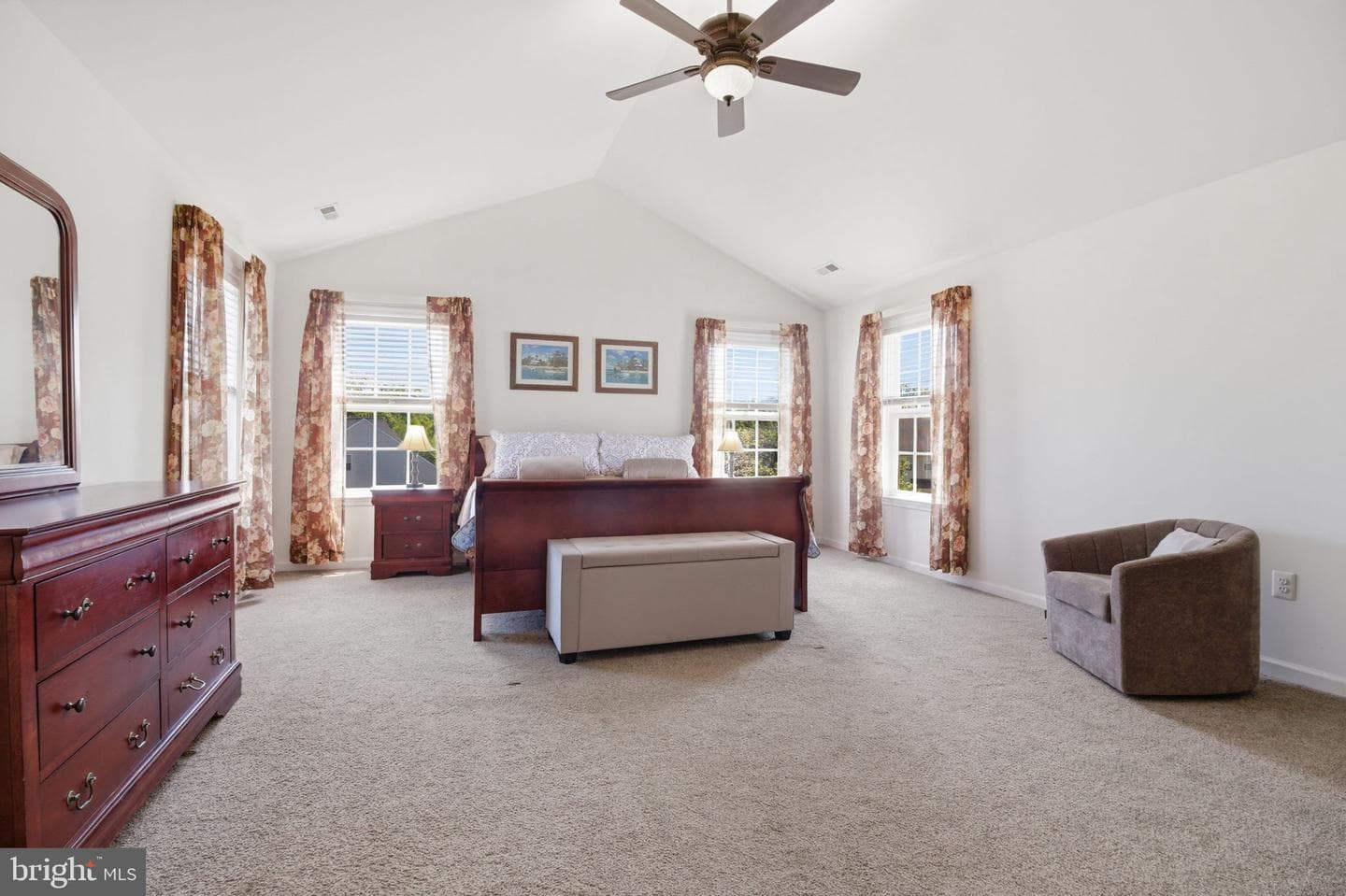 14 Saint Richards Court photo 19