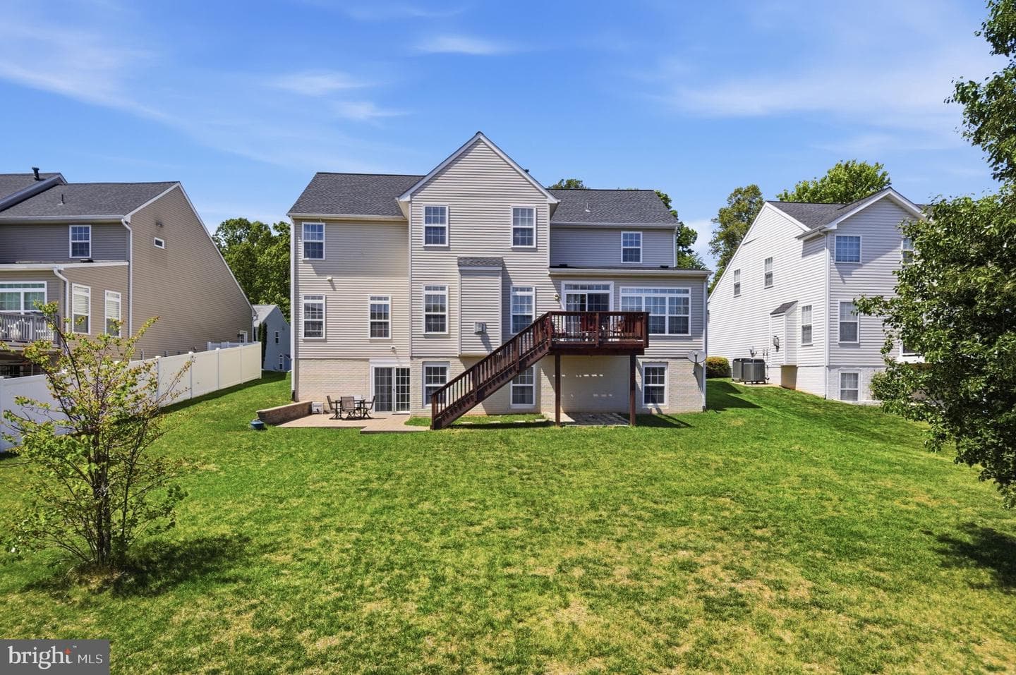 14 Saint Richards Court photo 55