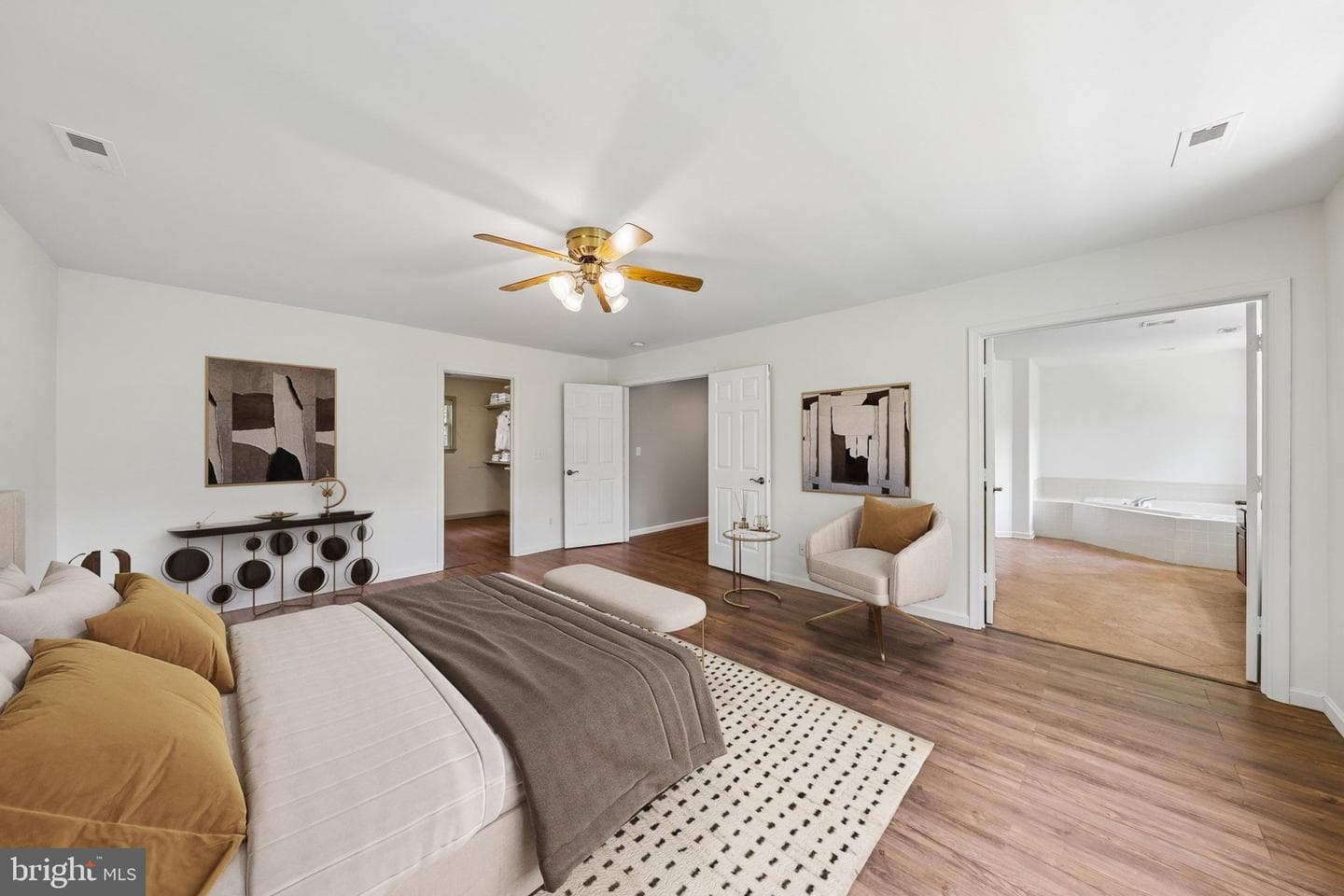 102 Richmond Cove photo 14