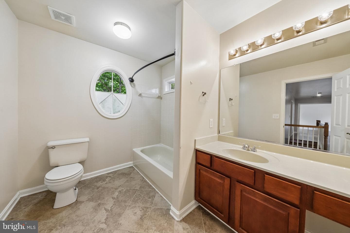 102 Richmond Cove photo 26