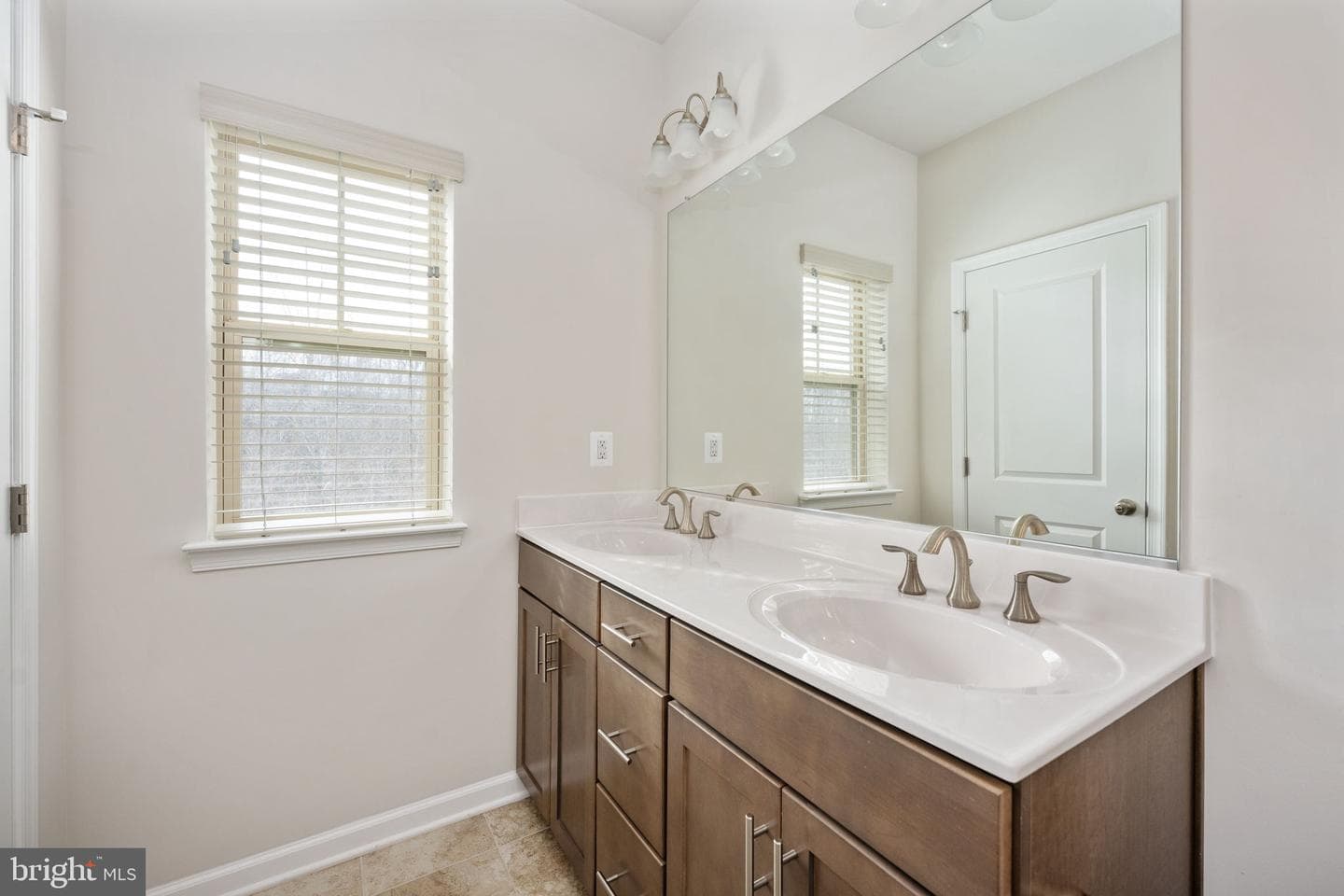 1229 Creek Bank Drive photo 26