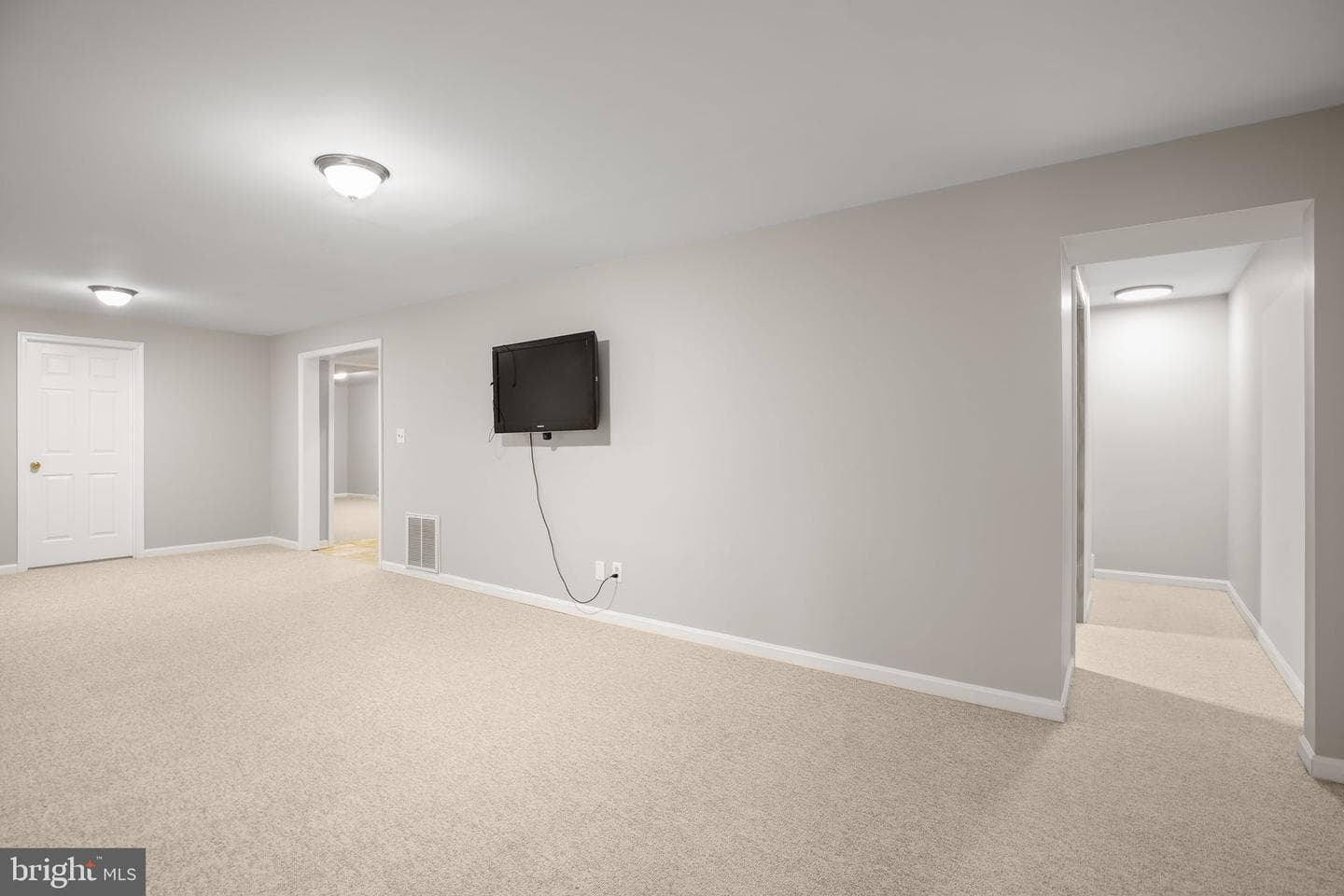 207 Old Landing Court photo 26