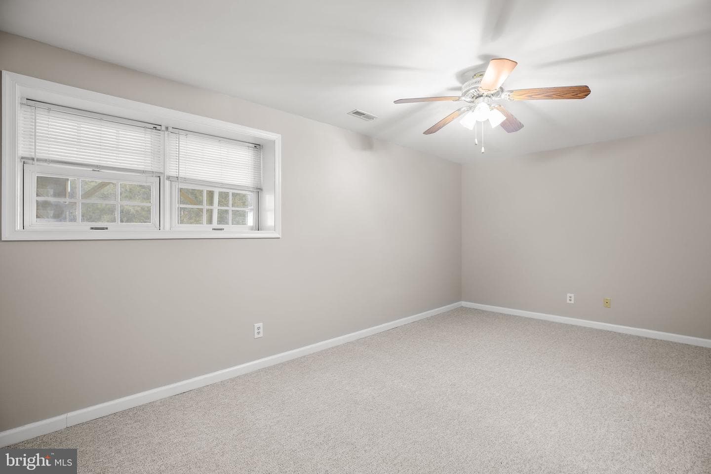 207 Old Landing Court photo 29