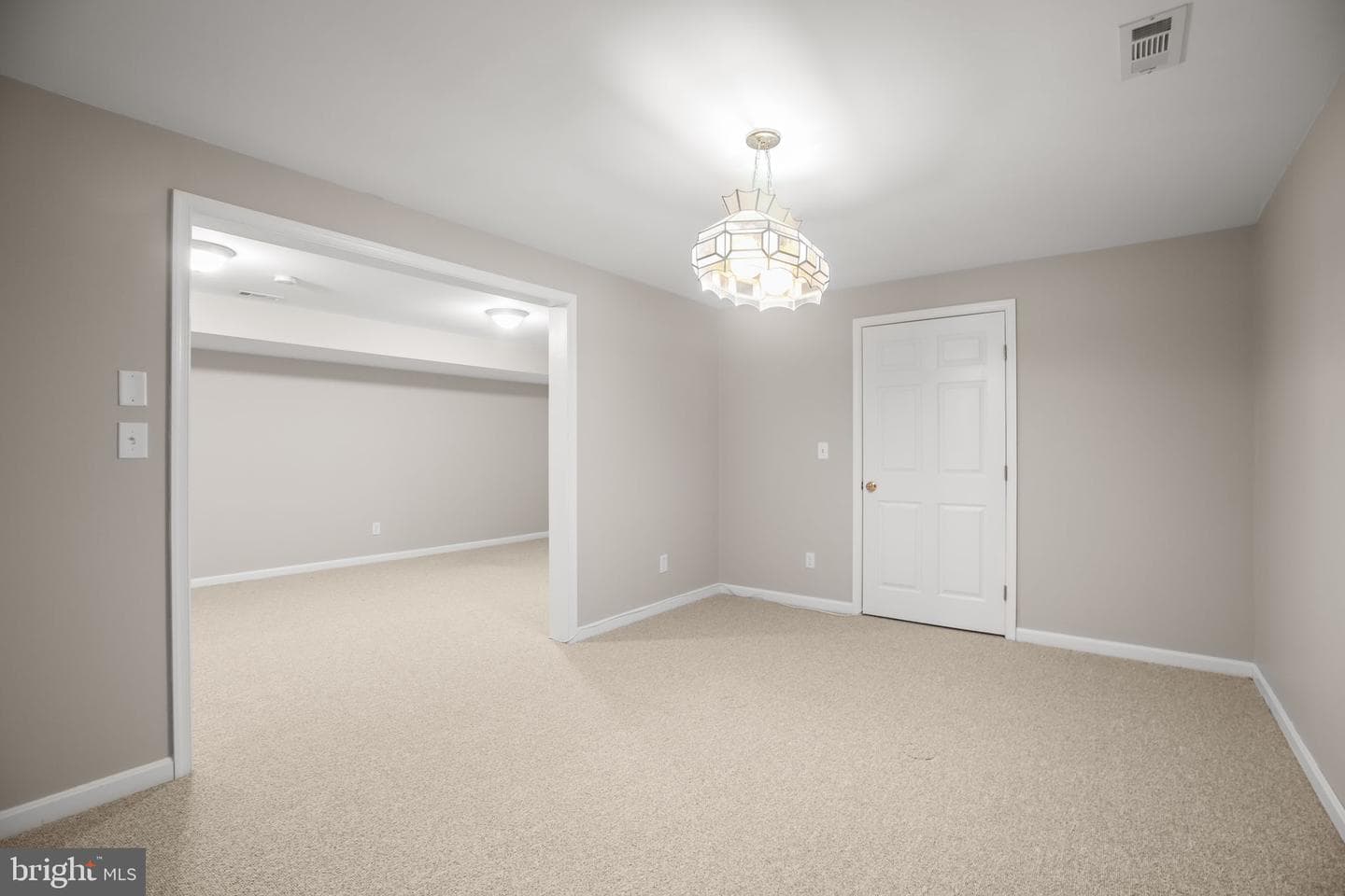 207 Old Landing Court photo 35