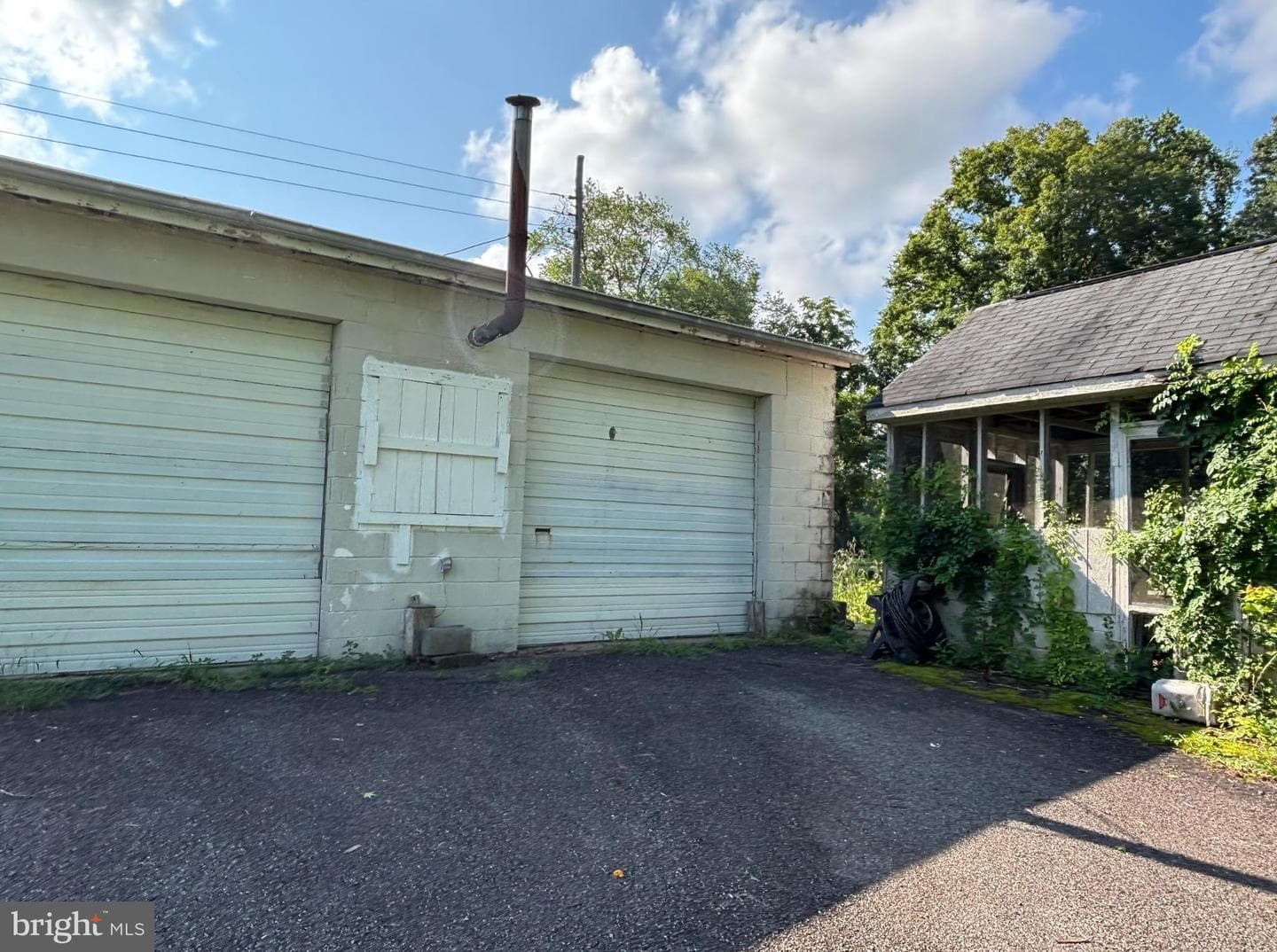 24 Virginia Avenue photo 6